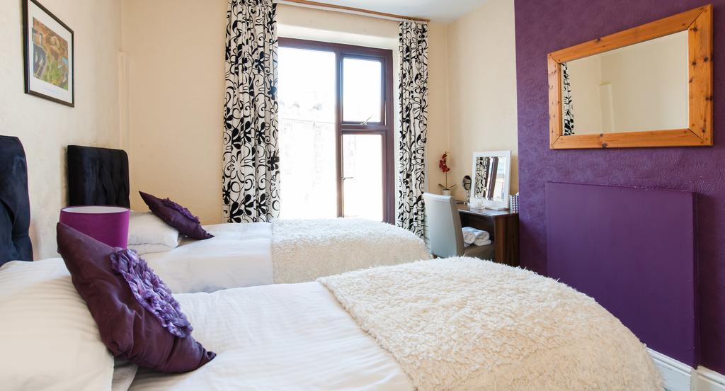 Rooms By Maes Y Mor Town Centre Aberystwyth Exterior foto