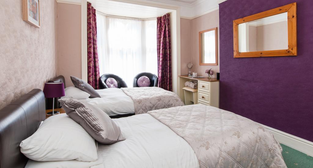 Rooms By Maes Y Mor Town Centre Aberystwyth Exterior foto